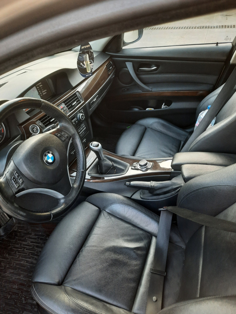 BMW 325 Xdrive спешно , снимка 10 - Автомобили и джипове - 45354091