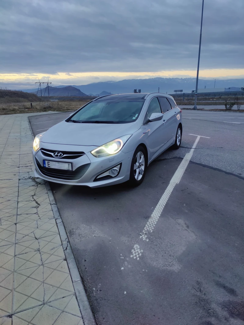 Hyundai I40, снимка 1 - Автомобили и джипове - 49536795