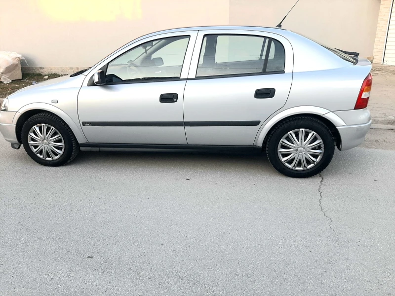 Opel Astra 1.6МОНО.75к+ КЛИМА. БЕНЗИН...ТОП , снимка 5 - Автомобили и джипове - 49104737