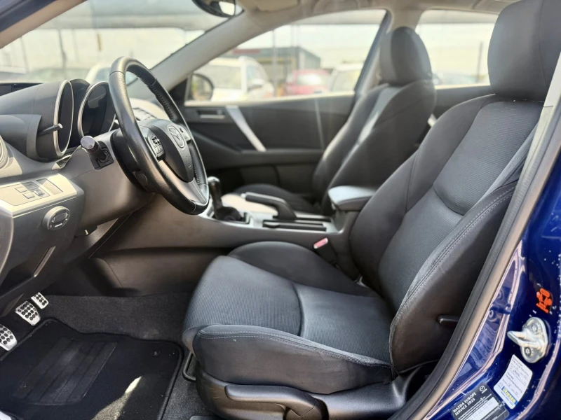 Mazda 3 2.2 6-скорости, снимка 9 - Автомобили и джипове - 51273069