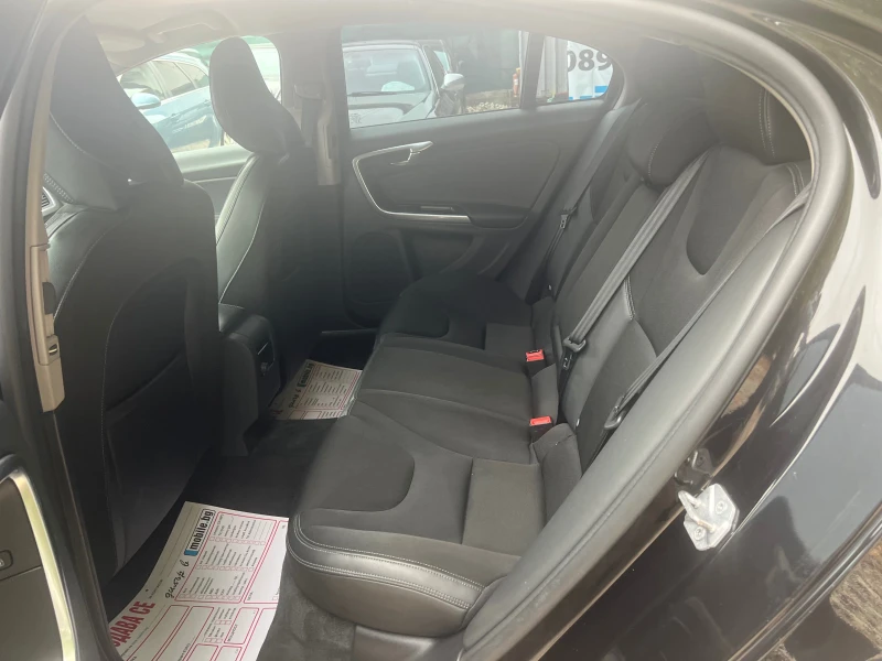 Volvo S60 Cross Country , снимка 13 - Автомобили и джипове - 52086689