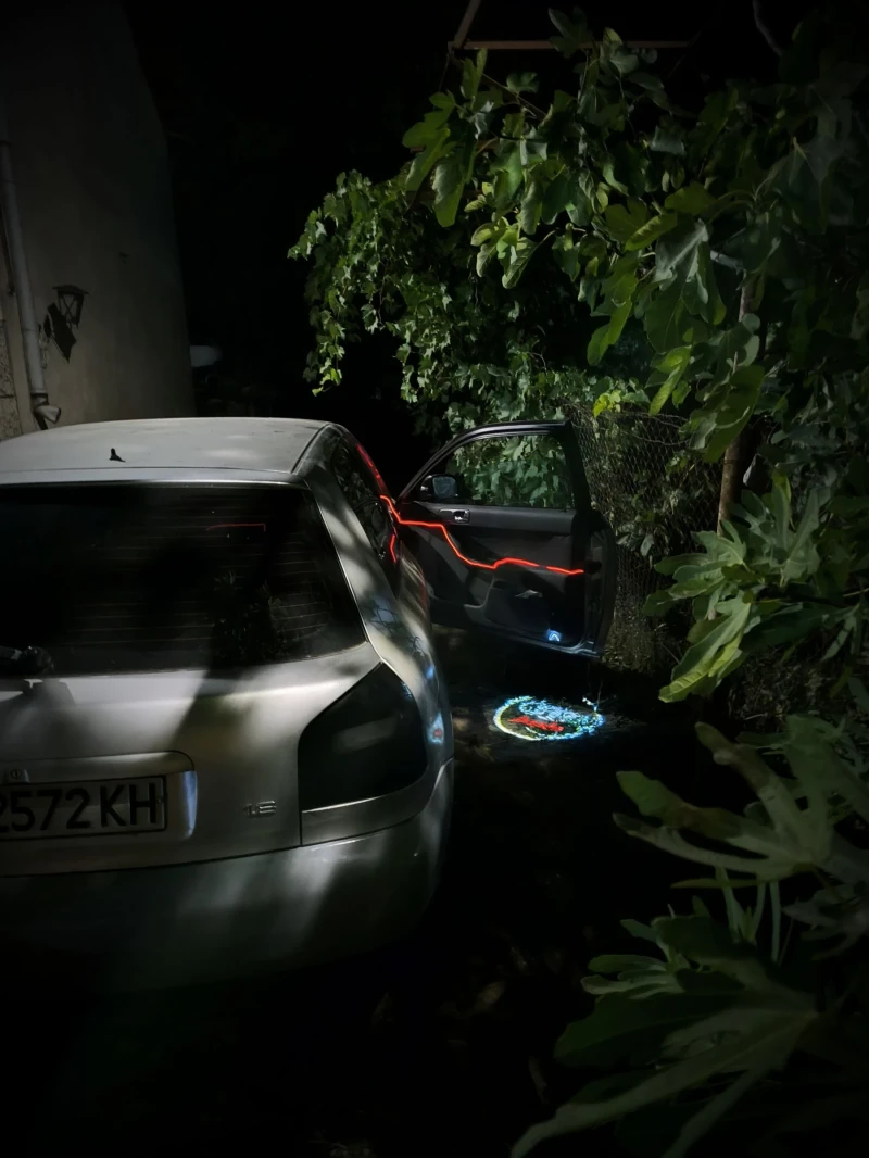 Audi A3 1.8, снимка 3 - Автомобили и джипове - 52259846