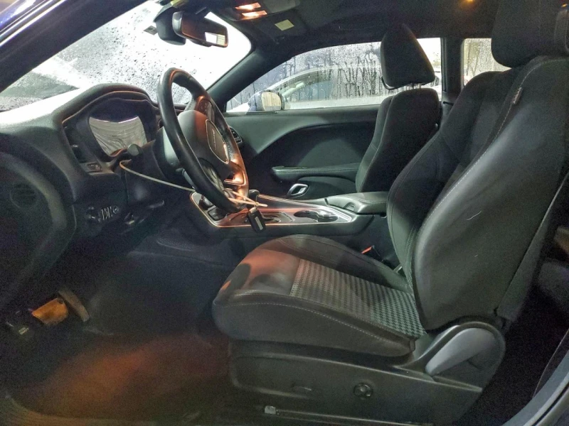 Dodge Challenger 5.7* V8* ПОДГРЕВ* КАМЕРА* КЕЙЛЕС* , снимка 9 - Автомобили и джипове - 53371339
