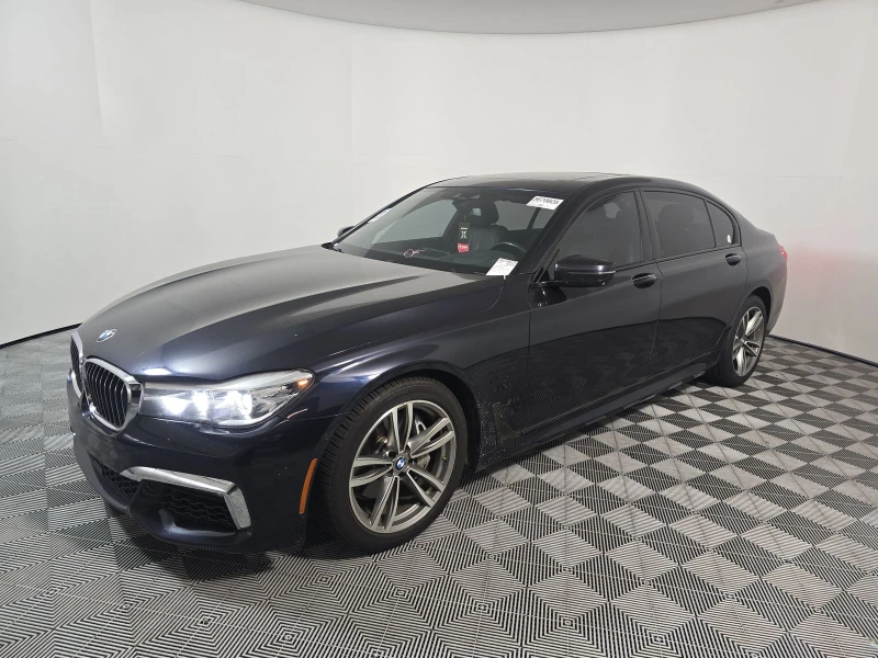 BMW 740 M* SPORT* ДИСТРОНИК* ХЕДЪП* BOWER* WILKINS* 360КАМ - 34500 лв. - 17826743 1