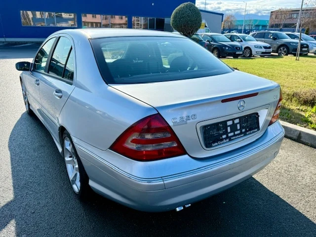 Mercedes-Benz C 220 CDI-AMG-SPORT EDITION-РЕАЛНИ КМ.-2007г - изображение 4