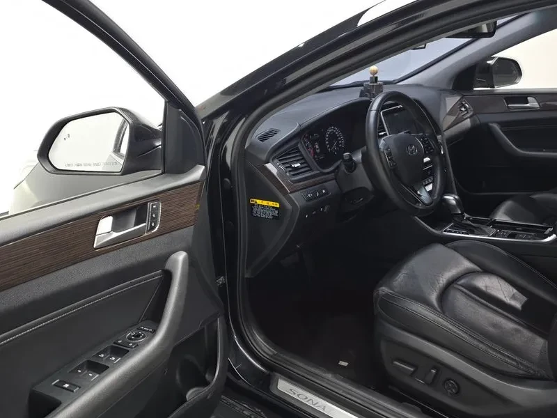 Hyundai Sonata 2.0 PREMIUM SPECIAL, снимка 10 - Автомобили и джипове - 55263169