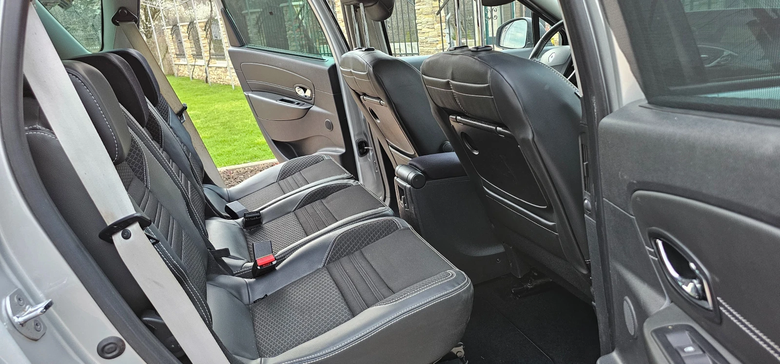 Renault Scenic 1.5dci AUTOMAT/BOSE !!! 114000km EURO6  | Mobile.bg — изображение 16