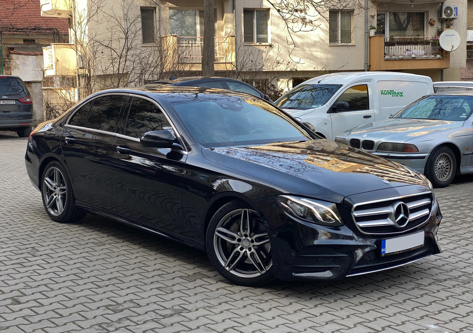 Mercedes-Benz E 220 AMG EDITION*  - изображение 2