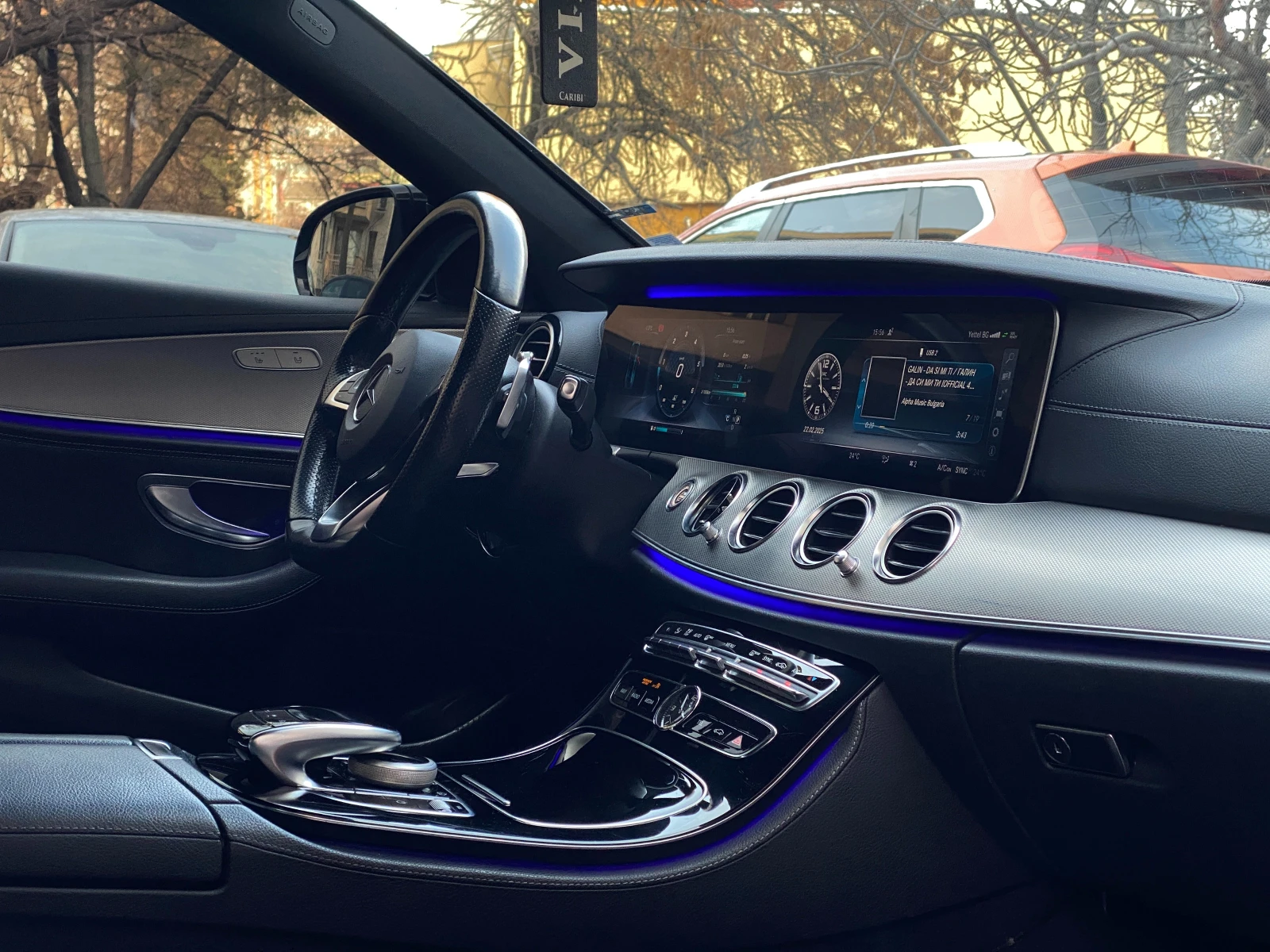 Mercedes-Benz E 220 AMG EDITION*  - изображение 6