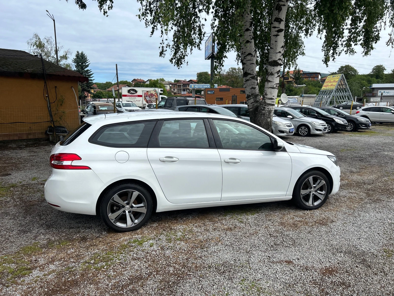 Peugeot 308 1.6HDI EURO6D - изображение 8