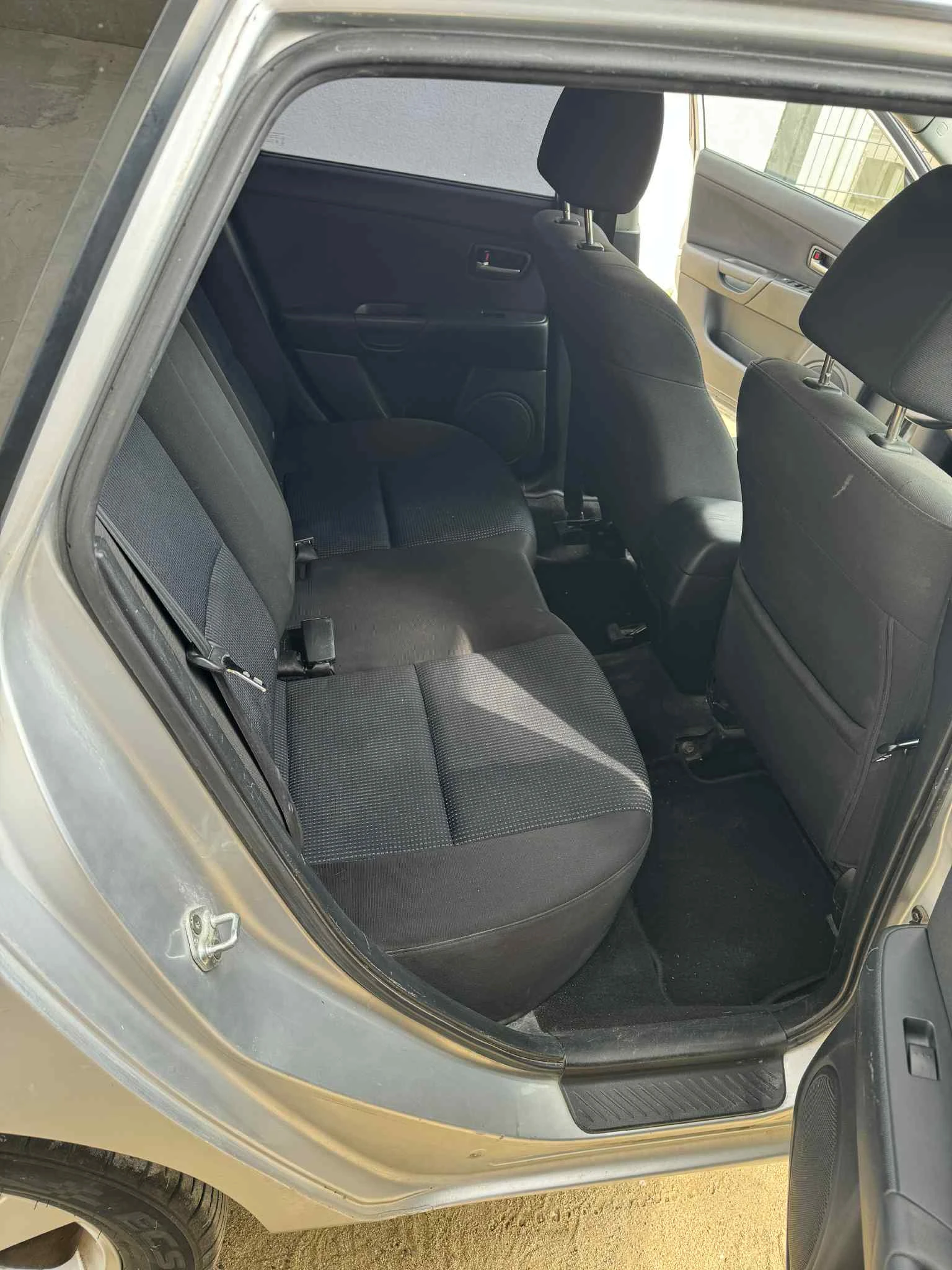 Mazda 3 1.6 - изображение 3