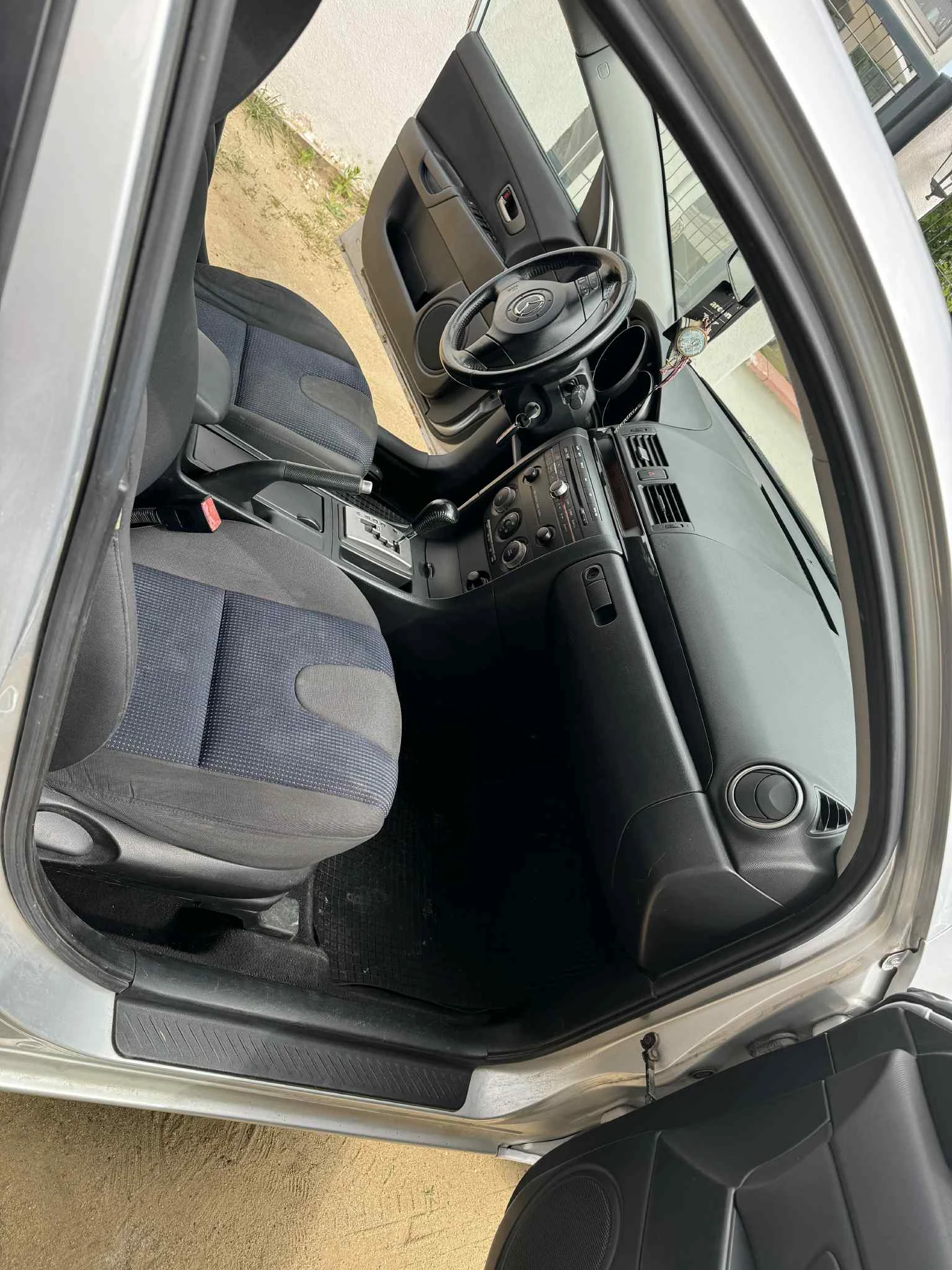 Mazda 3 1.6 - изображение 5