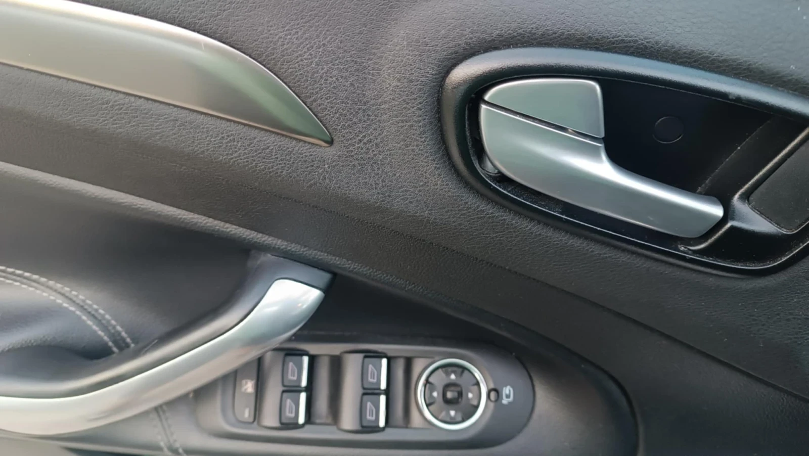 Ford Mondeo  - изображение 6