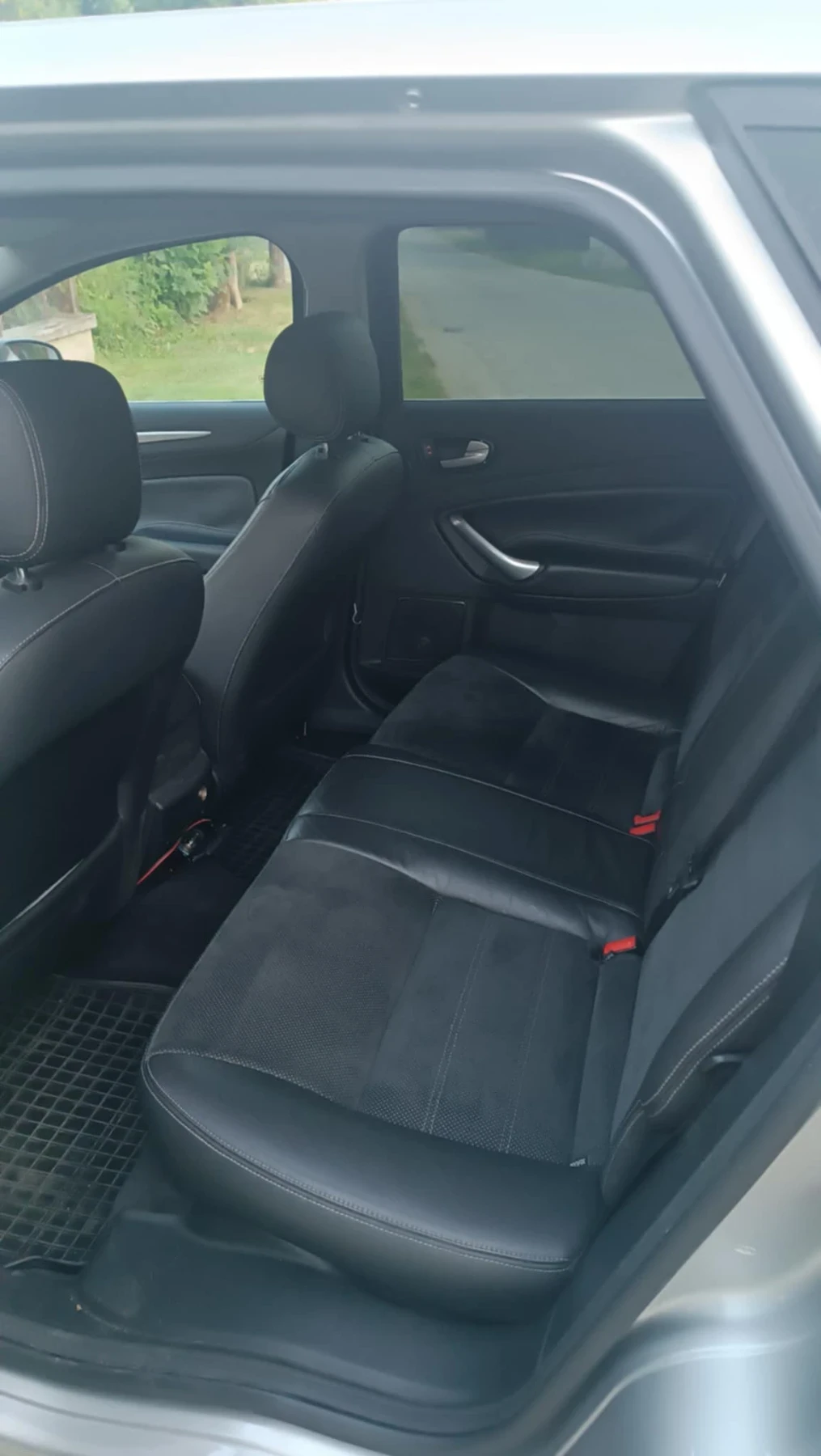 Ford Mondeo  - изображение 7