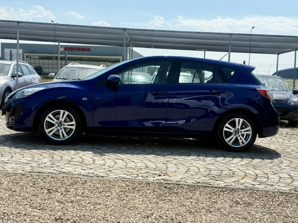Mazda 3 2.2 6-скорости - изображение 2
