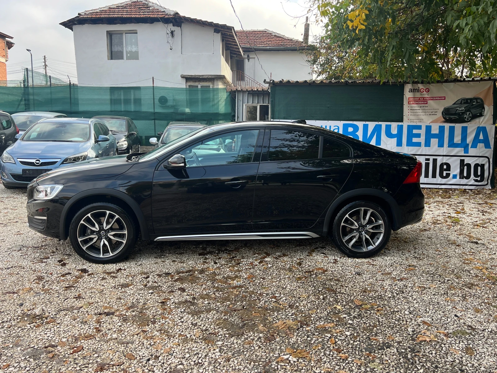 Volvo S60 Cross Country  - изображение 2