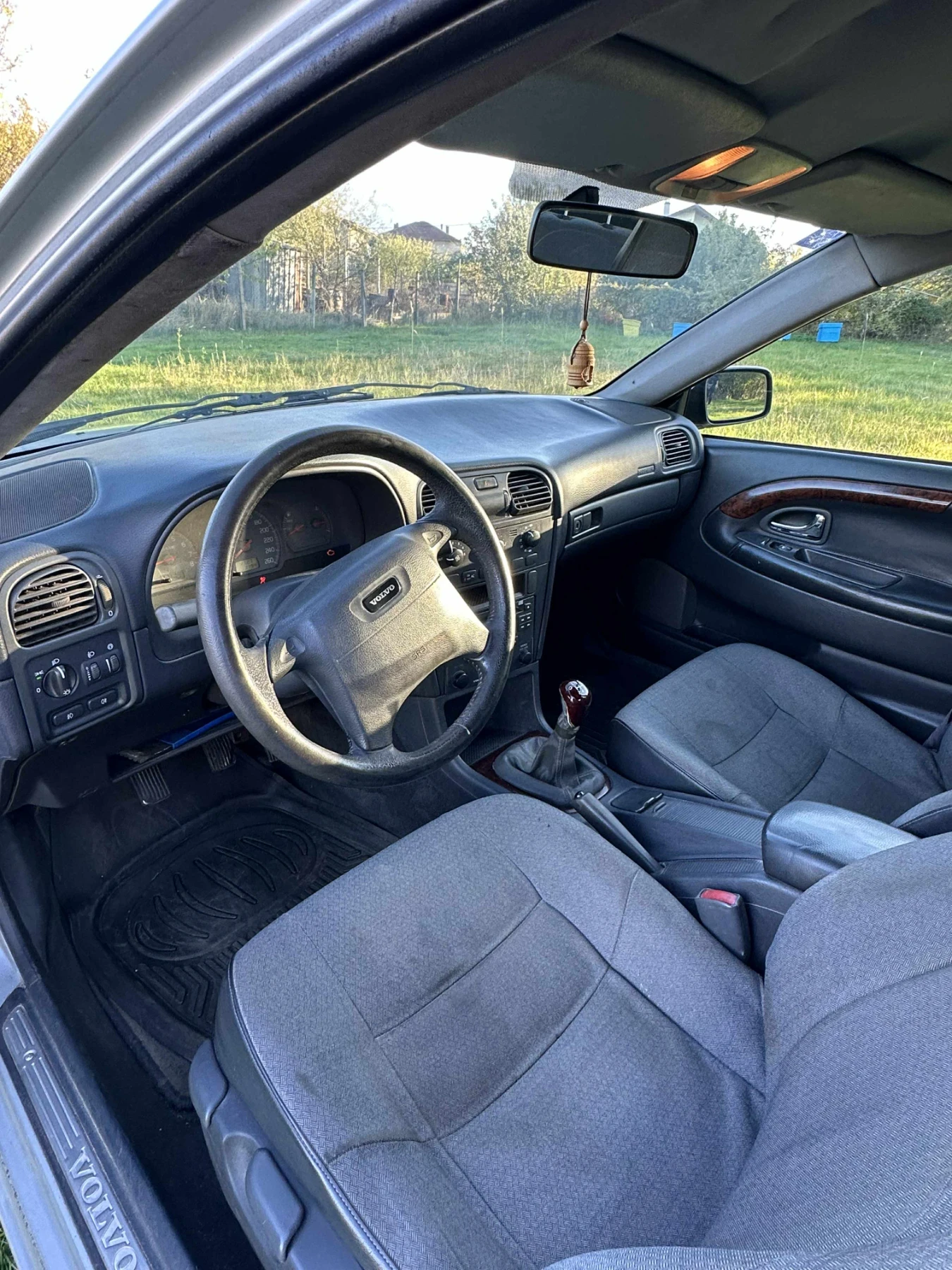 Volvo S40  - изображение 7