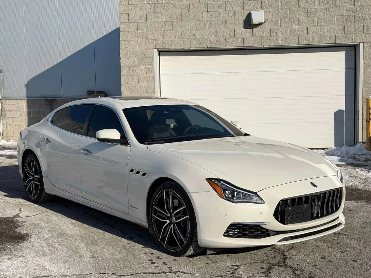 Maserati Quattroporte * S Q4 GranLusso * PANO* KEYLESS* ПОДГРЕВ* 
