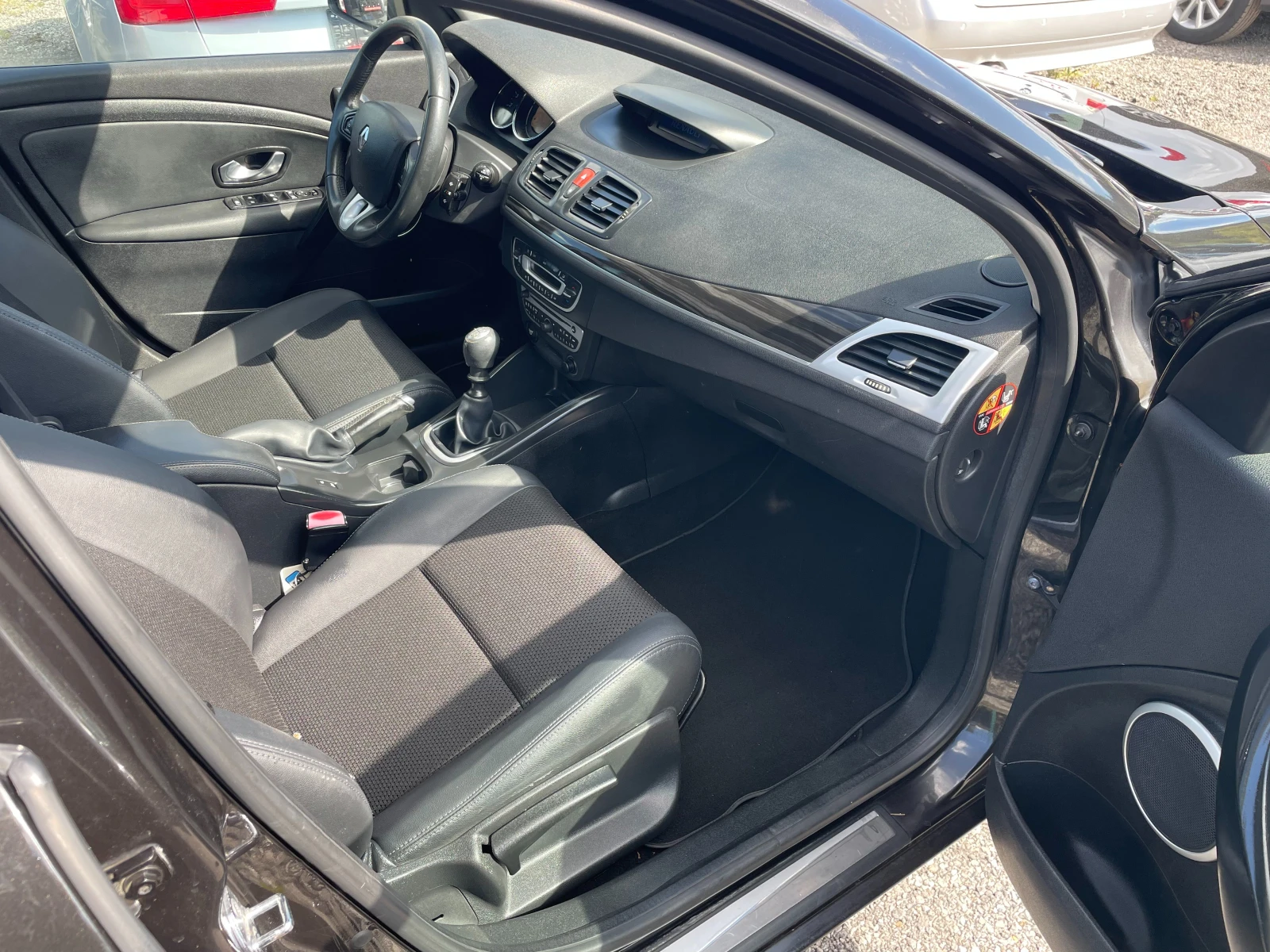 Renault Megane ���������-������-��� ���� | Mobile.bg � ����������� 14