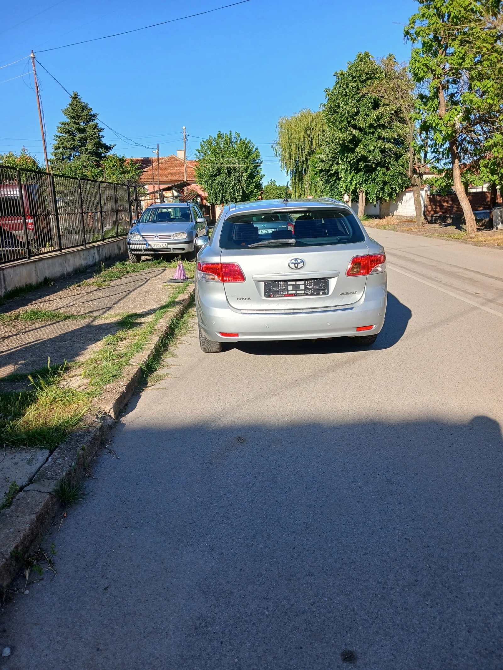 Toyota Avensis, снимка 6 - Автомобили и джипове - 54567245