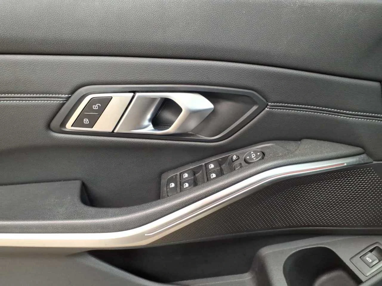 BMW 318 * Touring* Sport Line* , снимка 3 - Автомобили и джипове - 55103200