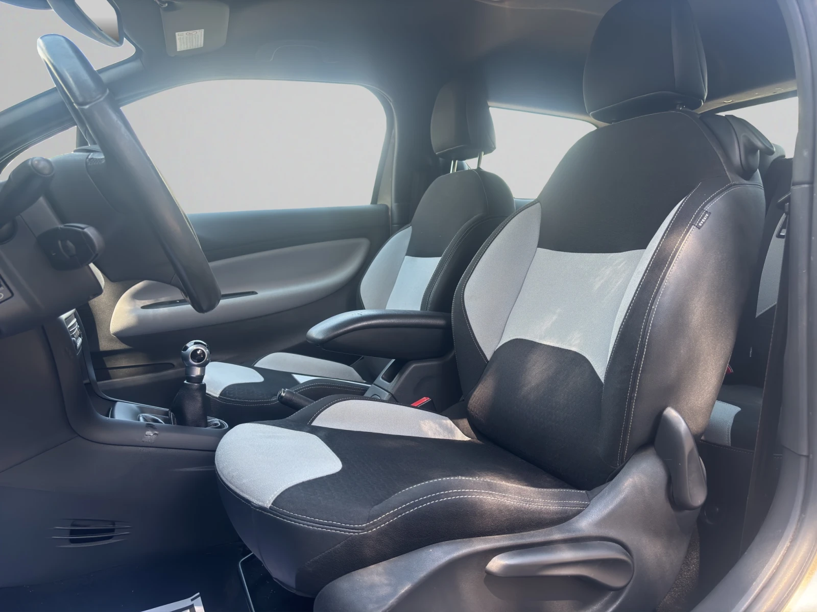 Citroen DS3 1.4 VTI 95 BVM5, снимка 10 - Автомобили и джипове - 55562488
