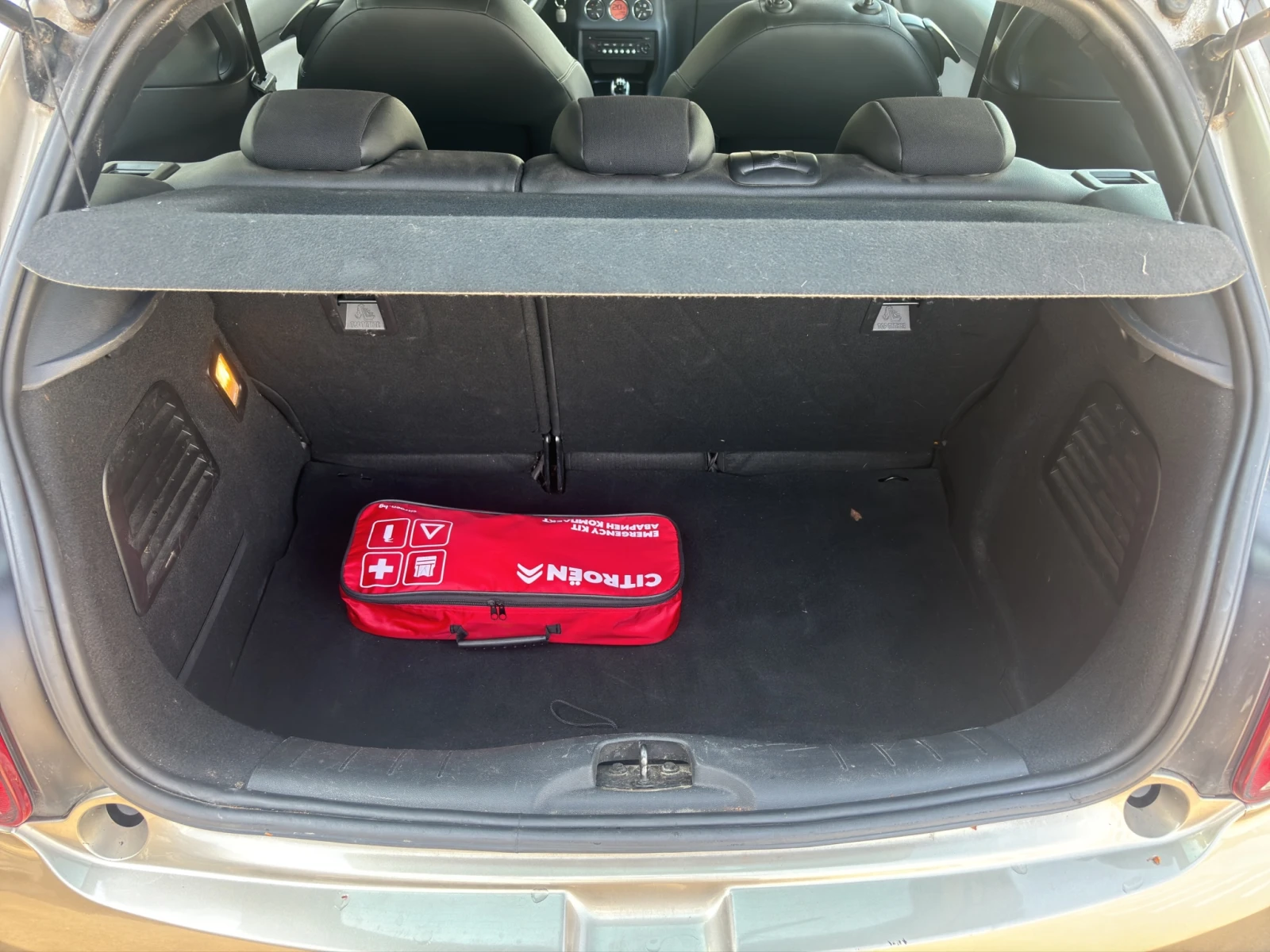 Citroen DS3 1.4 VTI 95 BVM5, снимка 12 - Автомобили и джипове - 55562488