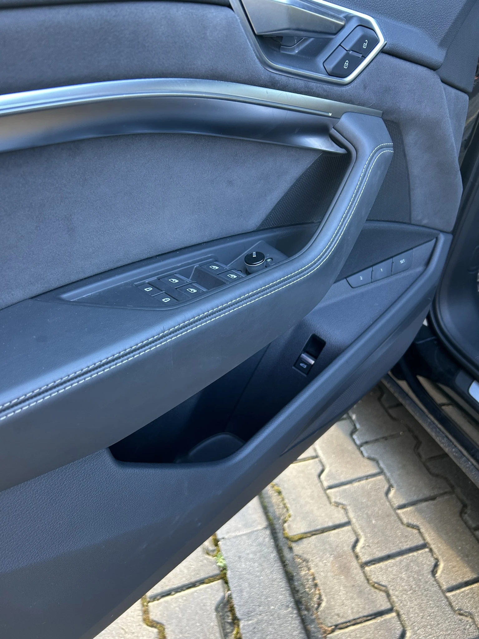 Audi E-Tron E tron 55 S Line Sportback, снимка 8 - Автомобили и джипове - 55617315