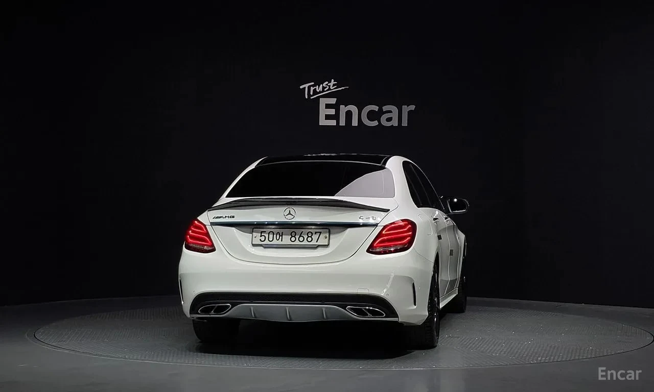 Mercedes-Benz C 43 AMG * 4MATIC * КРАЙНА ЦЕНА ДО БЪЛГАРИЯ, снимка 4 - Автомобили и джипове - 55924853