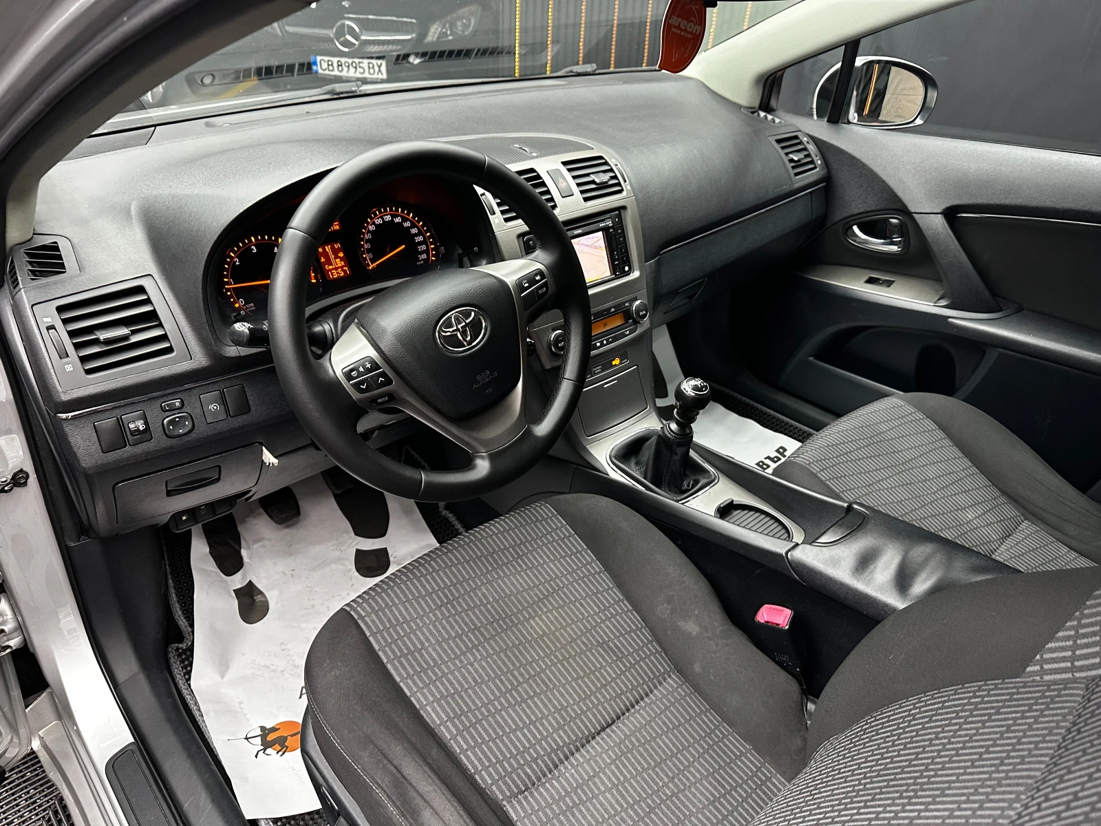 Toyota Avensis 2.2d 150 к.с. , снимка 7 - Автомобили и джипове - 56327734