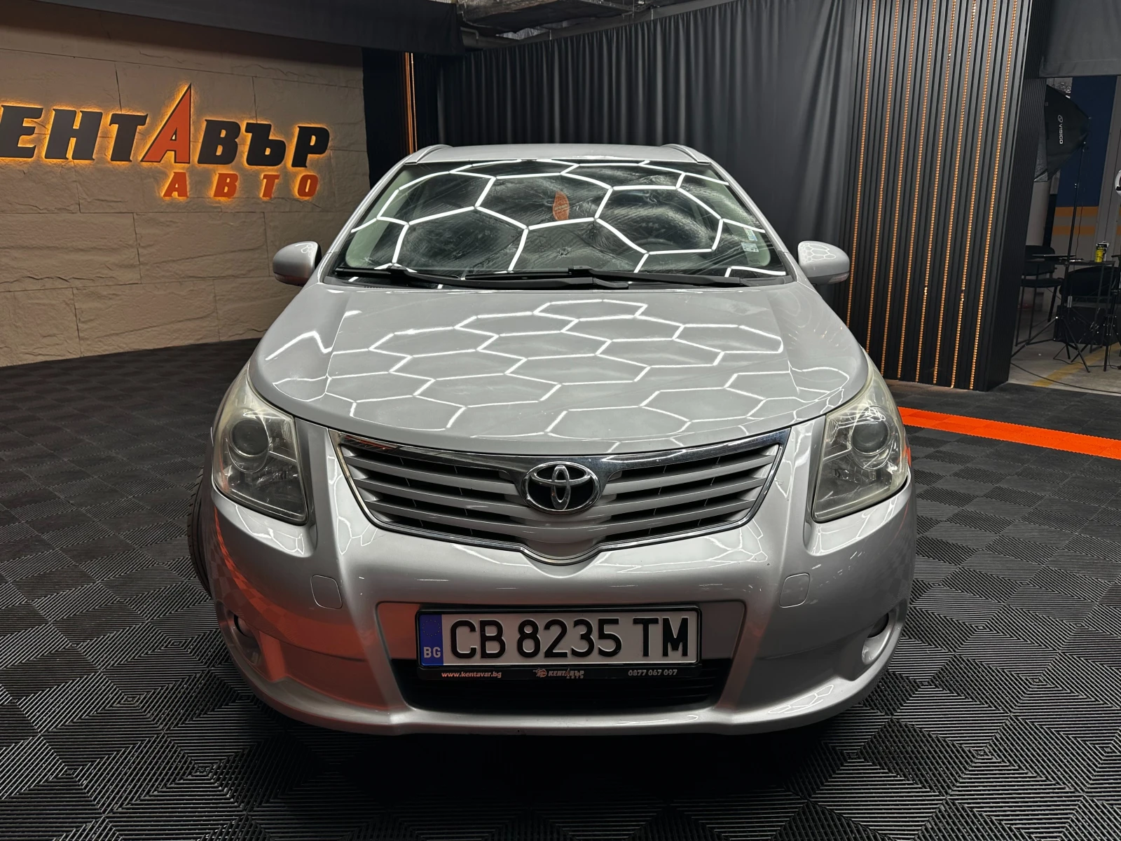 Toyota Avensis 2.2d 150 к.с. , снимка 3 - Автомобили и джипове - 56327734