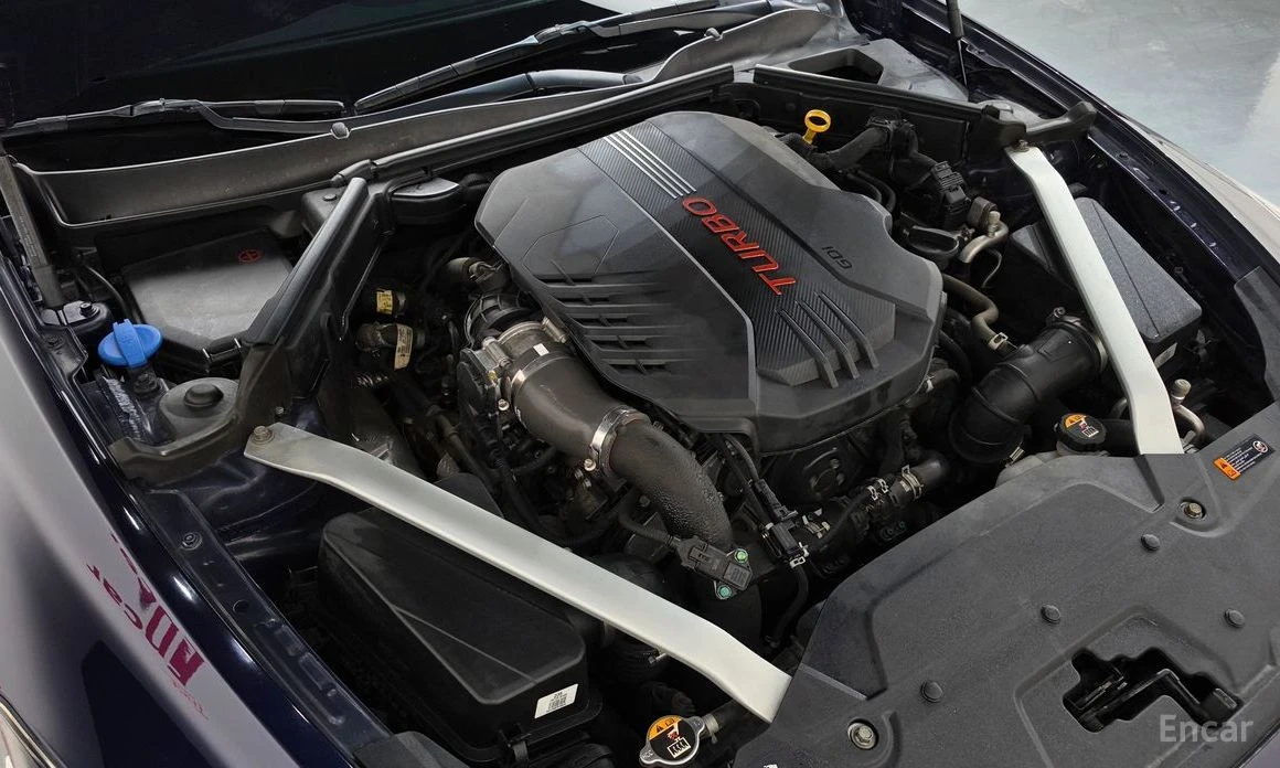 Kia Stinger, снимка 6 - Автомобили и джипове - 56596480