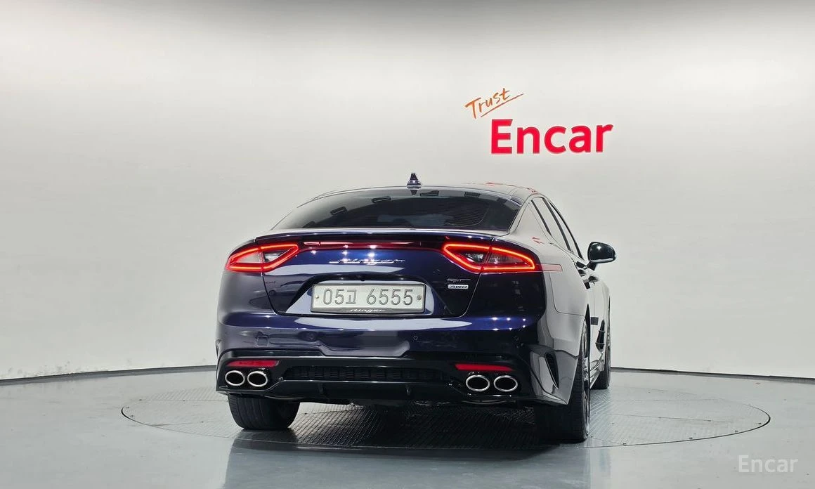 Kia Stinger, снимка 4 - Автомобили и джипове - 56596480