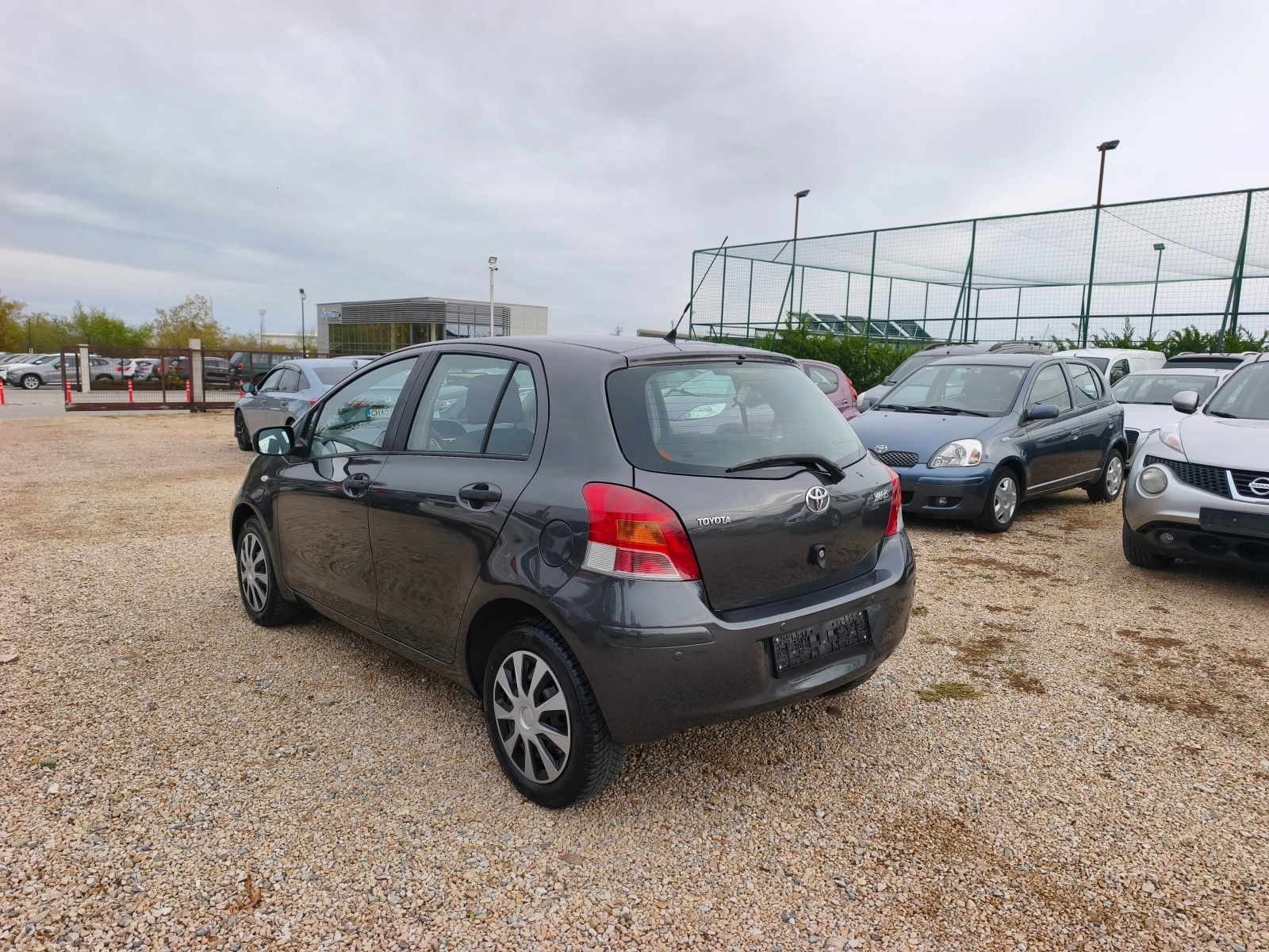 Toyota Yaris ���� ����/������ | Mobile.bg � ����������� 8