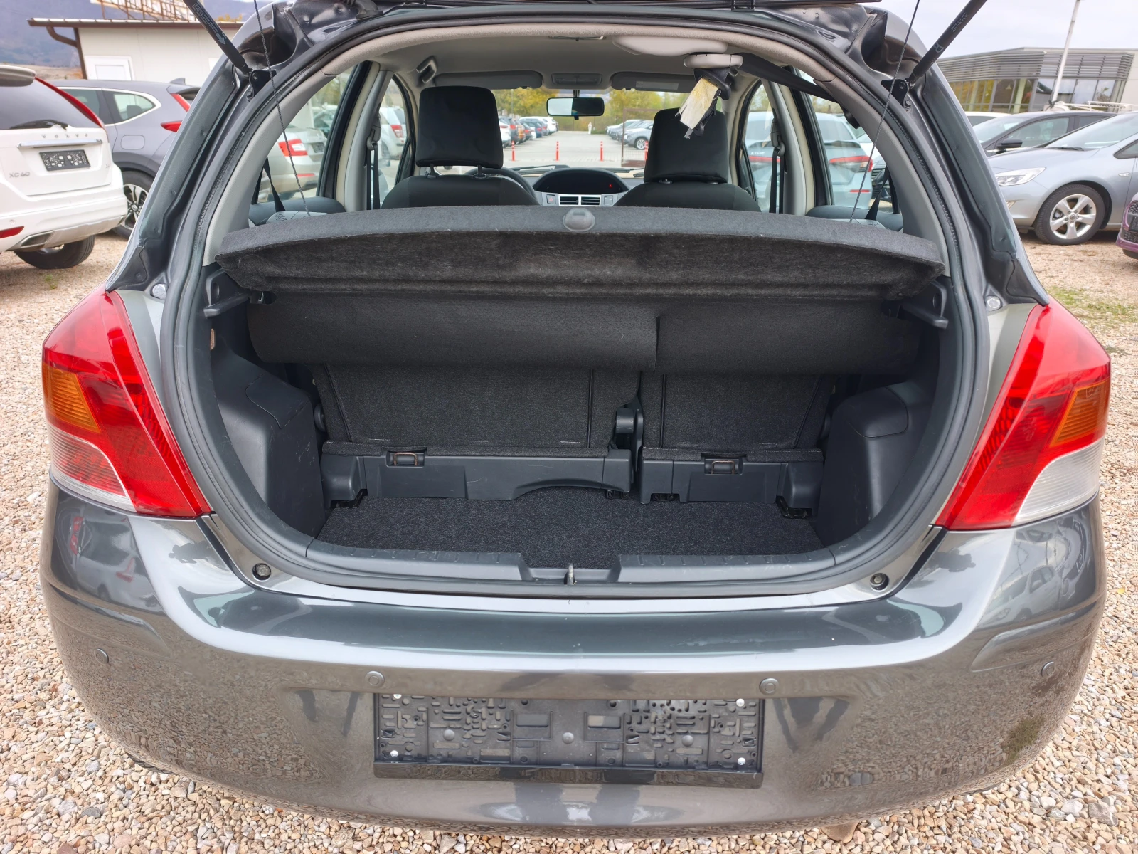 Toyota Yaris ���� ����/������ | Mobile.bg � ����������� 16