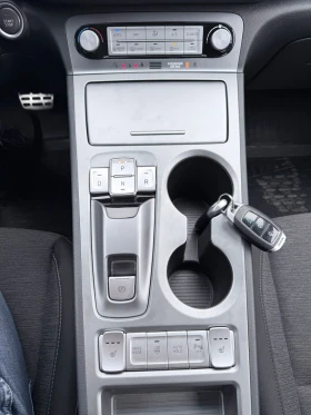 Hyundai Kona, снимка 12