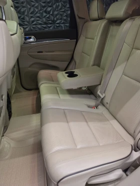Jeep Grand cherokee 3.6* SRT* 4х4* ПАНО* ПОДГРЕВ* ОБДУХВАНЕ* ТОП - 17500 € / 34227.03 лв. - 49013653 7