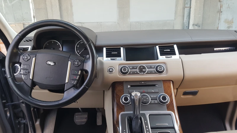 Land Rover Range Rover Sport 3.0D FACELIFT, снимка 13 - Автомобили и джипове - 47308270