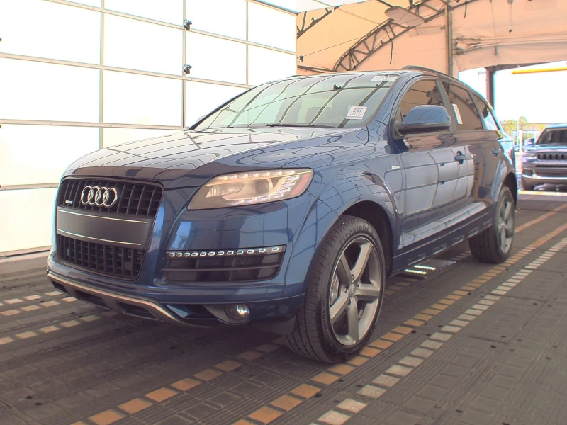 Audi Q7 3.0T Premium Plus, снимка 1 - Автомобили и джипове - 47355330