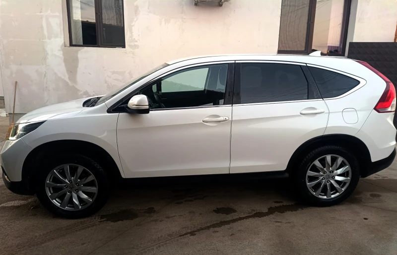 Honda Cr-v 2.2 i-ditec , снимка 4 - Автомобили и джипове - 52956672