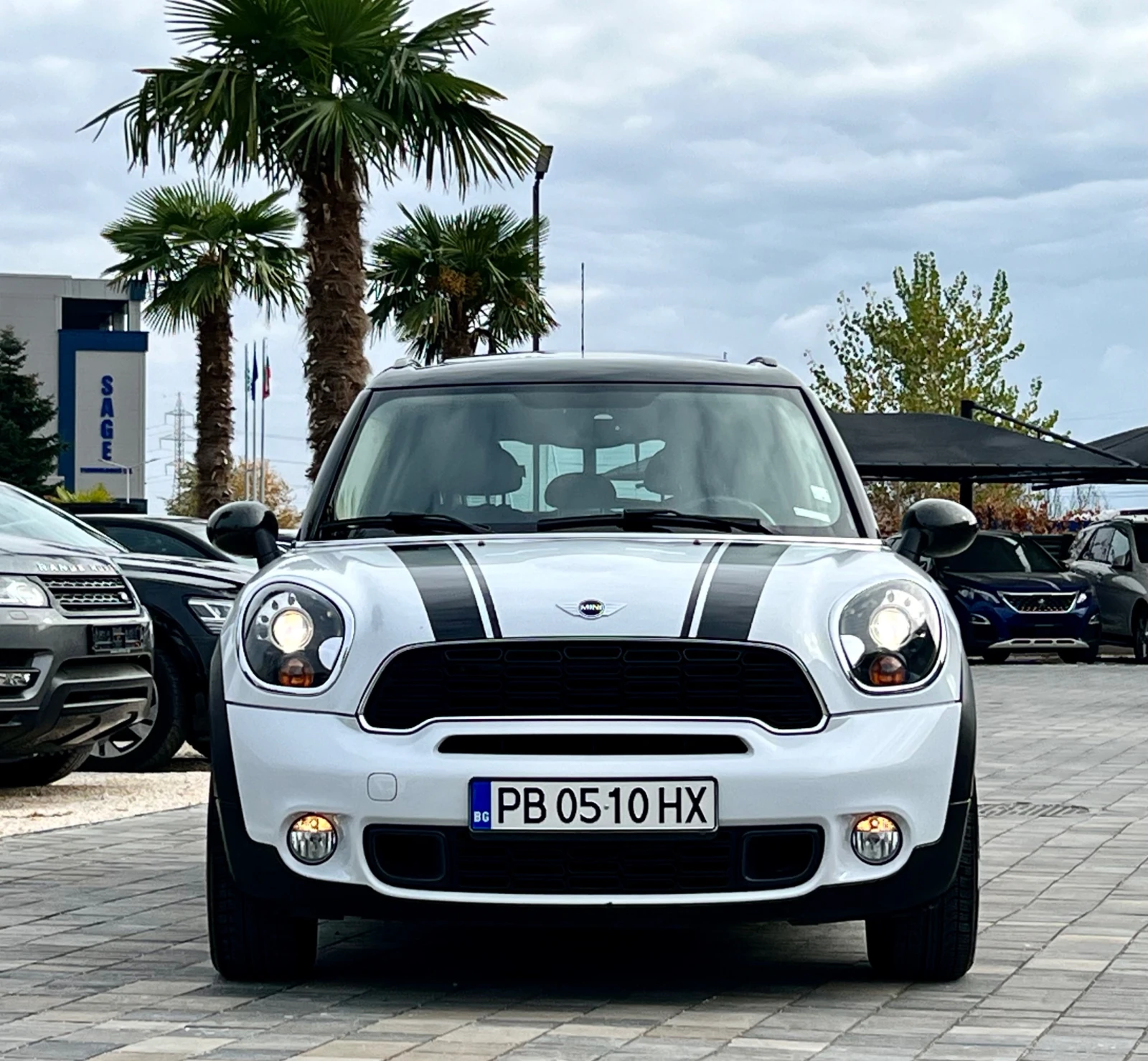 Mini Countryman SD* PANORAMA* CARBON* 2.0SD - изображение 6