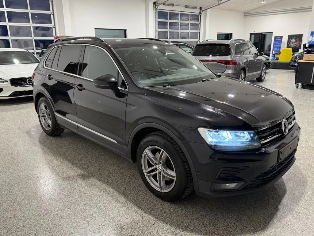 VW Tiguan 2, 0 TDI DSG7 BMT LED ACC AHK Navi - изображение 4
