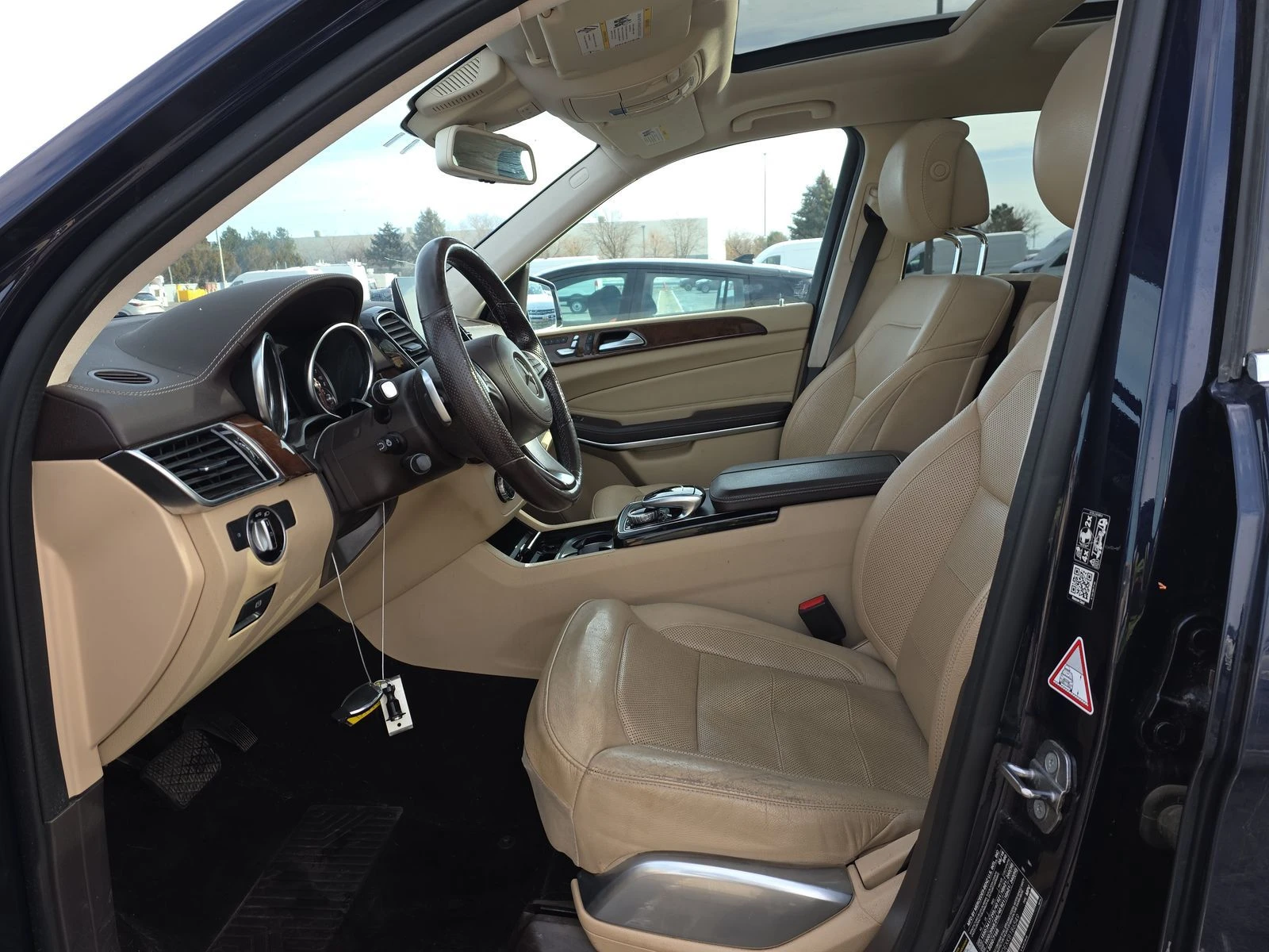 Mercedes-Benz GLS  - изображение 7