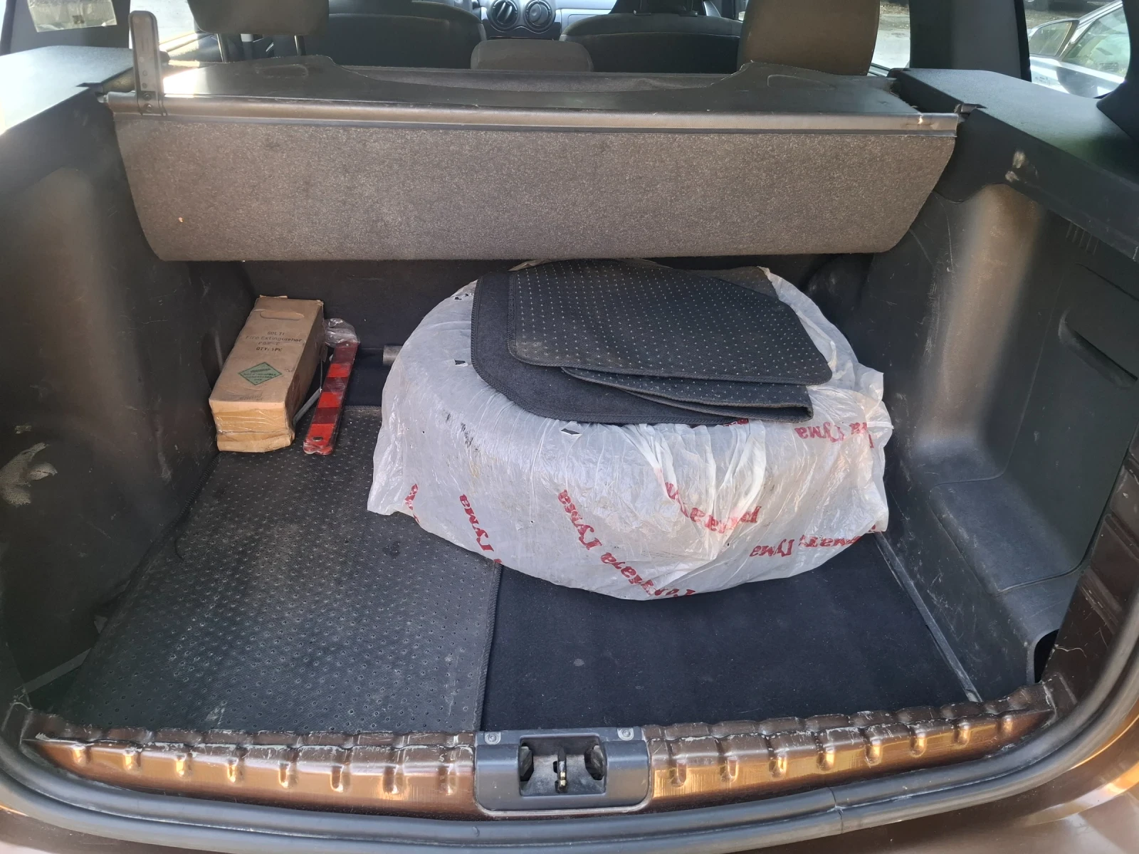 Dacia Duster 1.6 ���/������ | Mobile.bg � ����������� 11