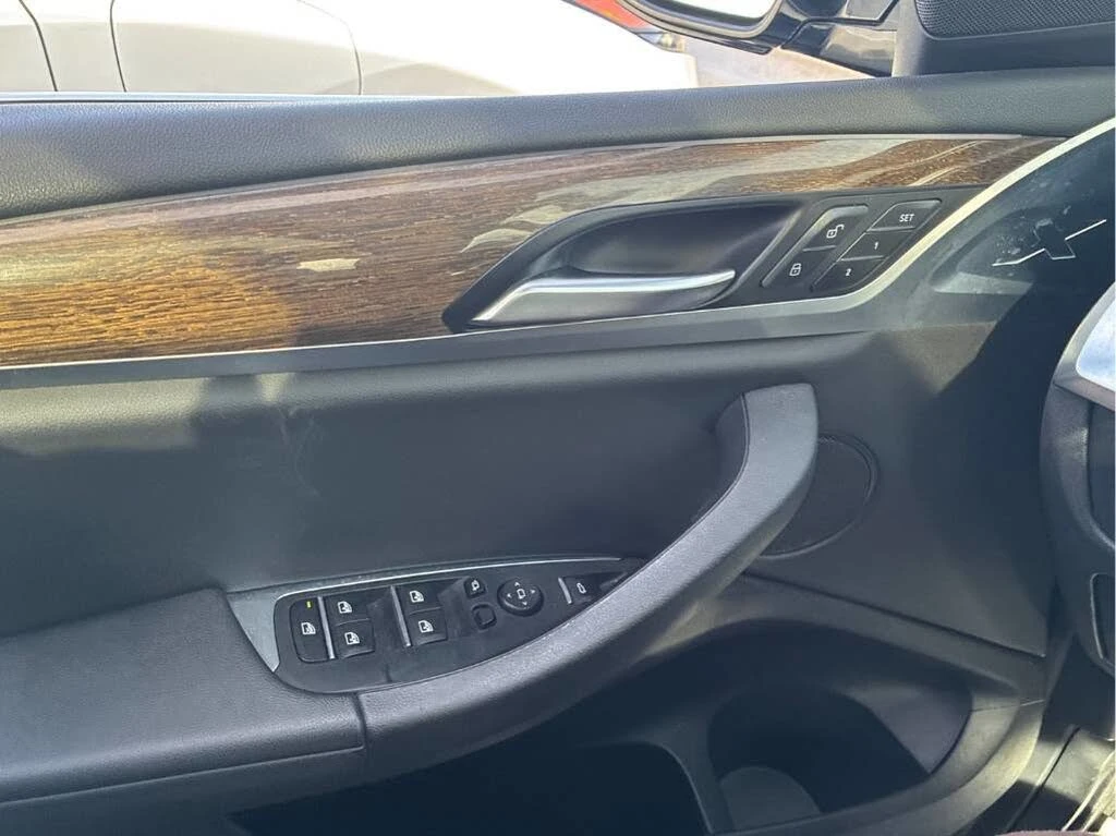 BMW X3, снимка 14 - Автомобили и джипове - 53975733