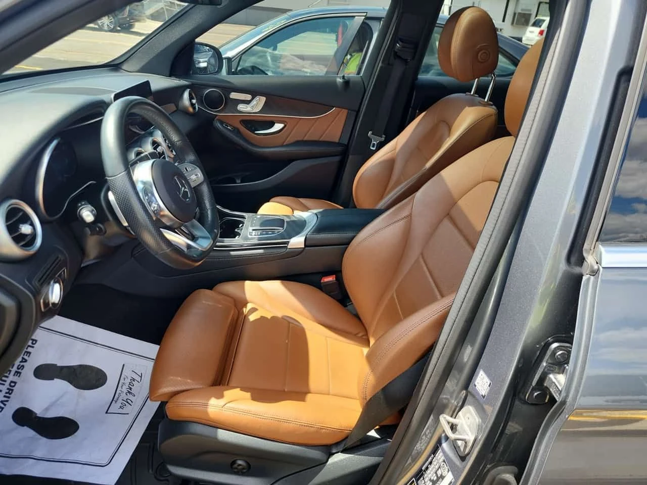 Mercedes-Benz GLC * 300 * CARFAX * ЦЕНА ДО БГ, снимка 5 - Автомобили и джипове - 55558906