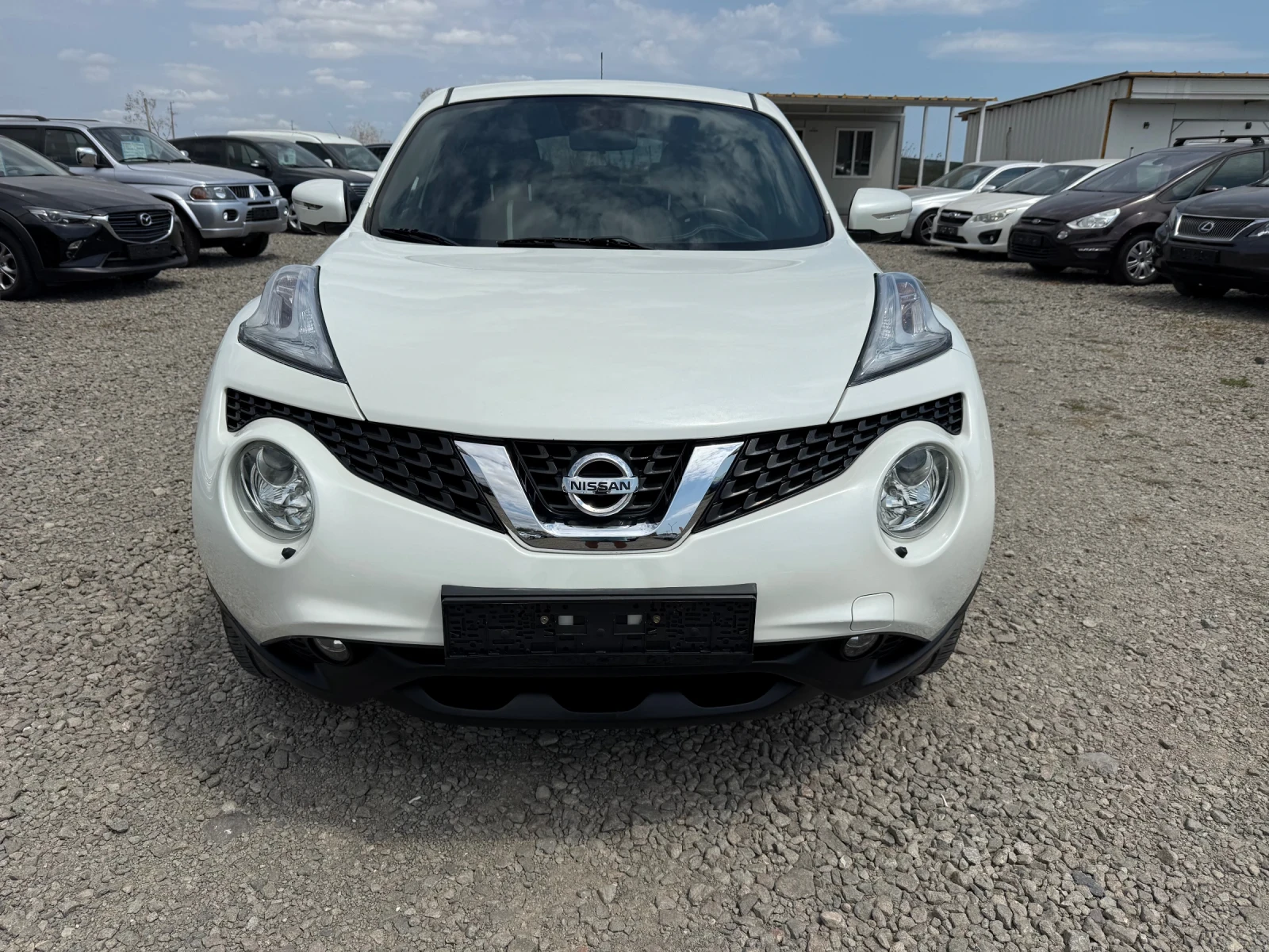 Nissan Juke 1.6i 4x4 CH Navi Koza Automat, снимка 4 - Автомобили и джипове - 55653243