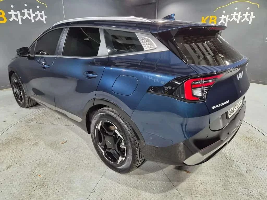 Kia Sportage HEV 1.6 2WD, снимка 6 - Автомобили и джипове - 56728286