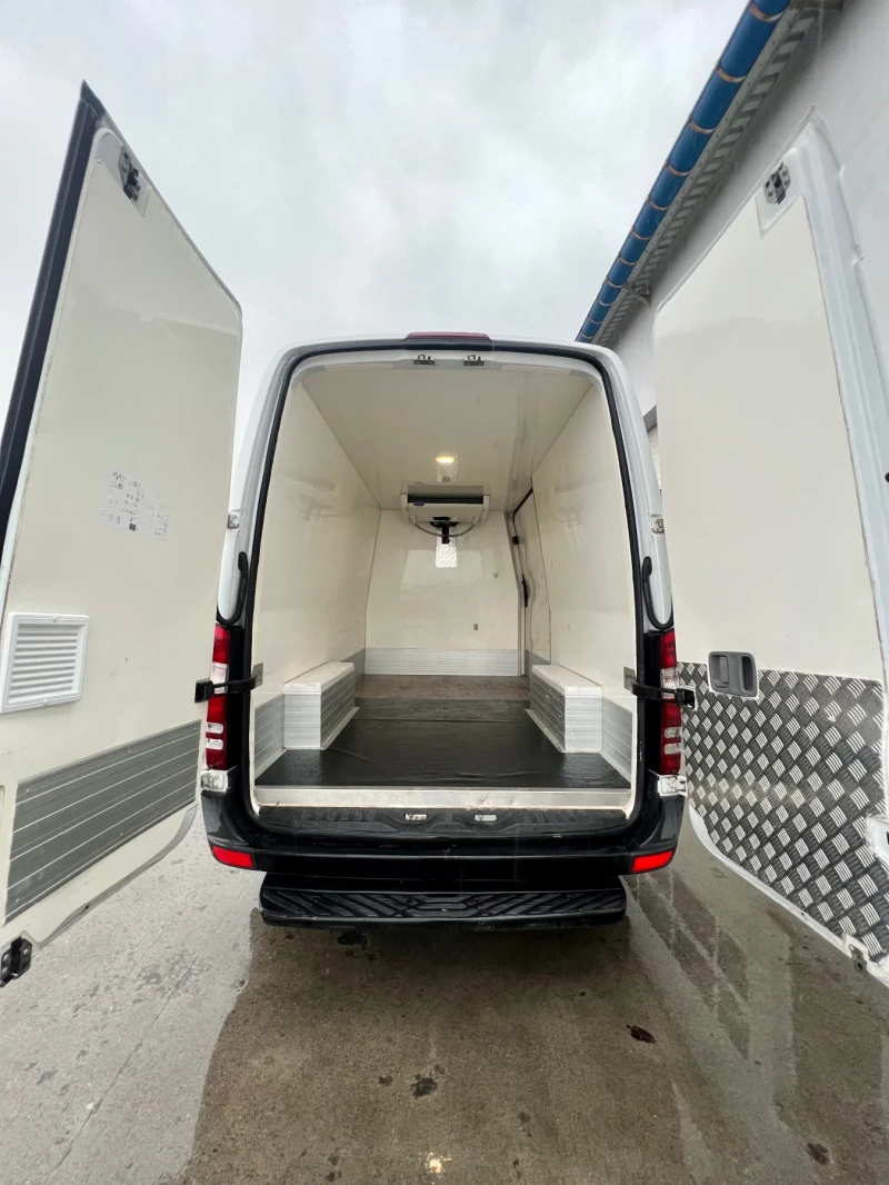 Mercedes-Benz Sprinter 313 Хладилен / Климатроник / Перфектен!, снимка 9 - Бусове и автобуси - 48424029