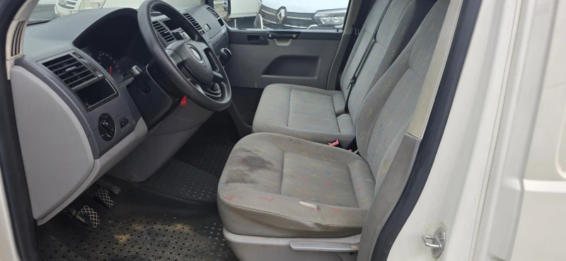 VW Transporter 1.9TDI 102ks klima, снимка 8 - Бусове и автобуси - 49565844